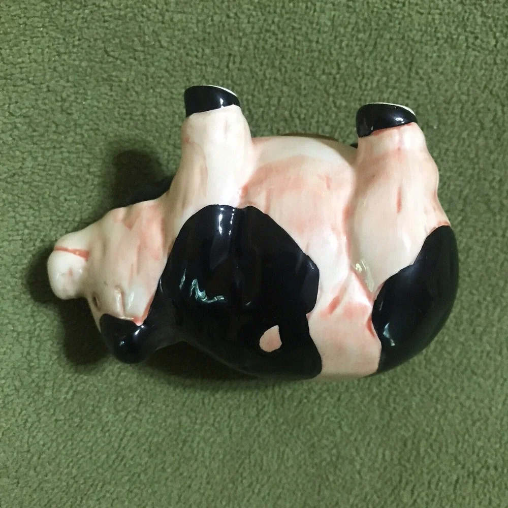 Ceramic Pig Salt Or Pepper Shaker‎ Black White